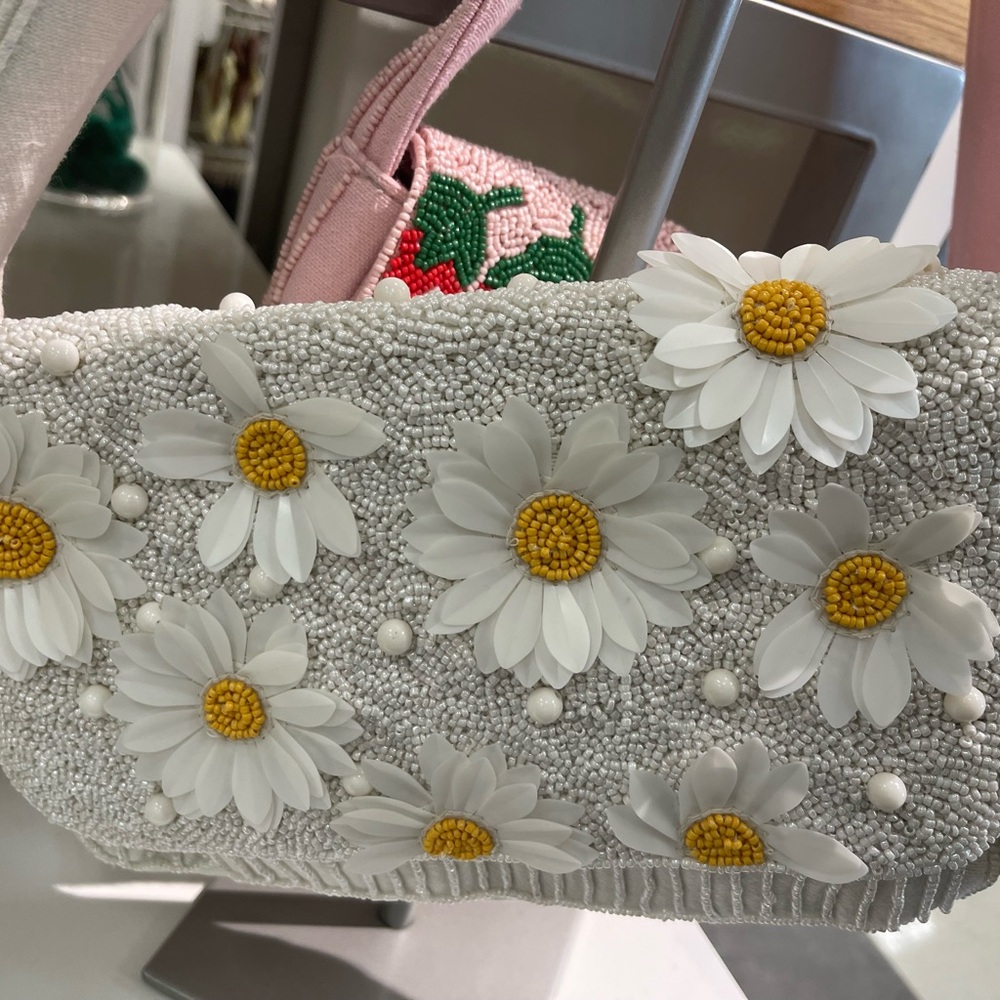 White Beaded Daisy Applique Shoulder Bag